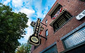 The Armstrong Hotel